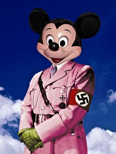 Max Papeschi.png Max Papeschi.png
