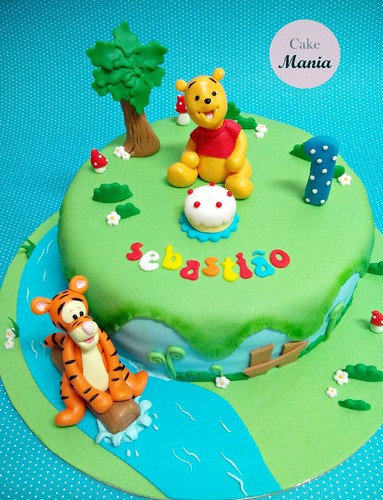 Bolo Winnie the Pooh.jpg Bolo Winnie the Pooh.jpg