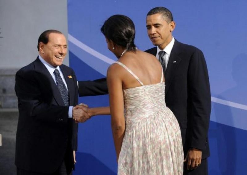 aperto de mão F4.jpg aperto de mão F4.jpg