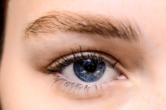 tendencias_maquillaje_de_ojos_primavera_2015_263276825_650x