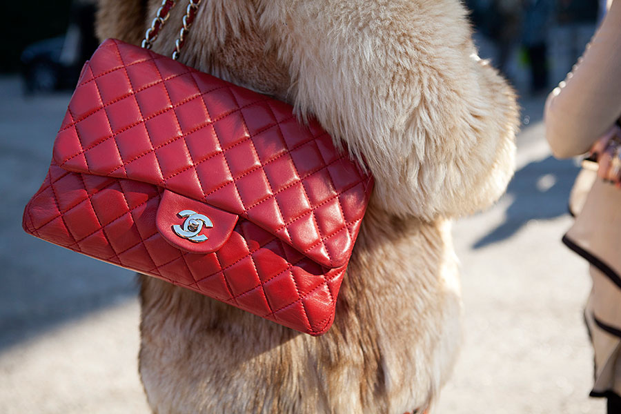 street_style_moda_en_la_calle_tendencias_fur__598181412_900x600